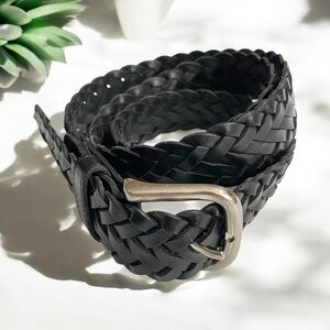 Men's Genuine Leather Black
Braided Belt Sz L Silver
Buckle Guatemala